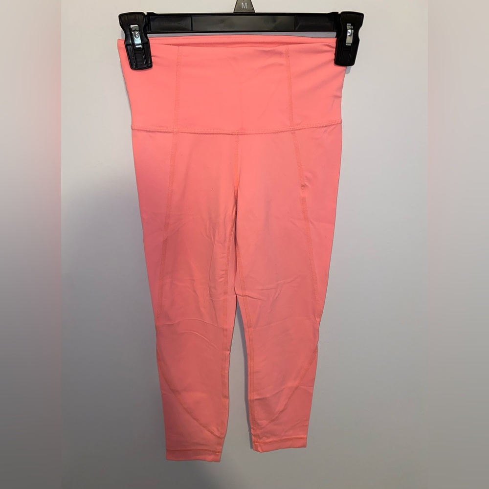 Athleta Crops